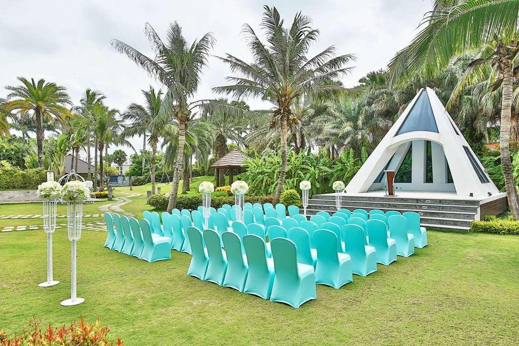 Queena Plaza Hotel Tainan Servizi foto